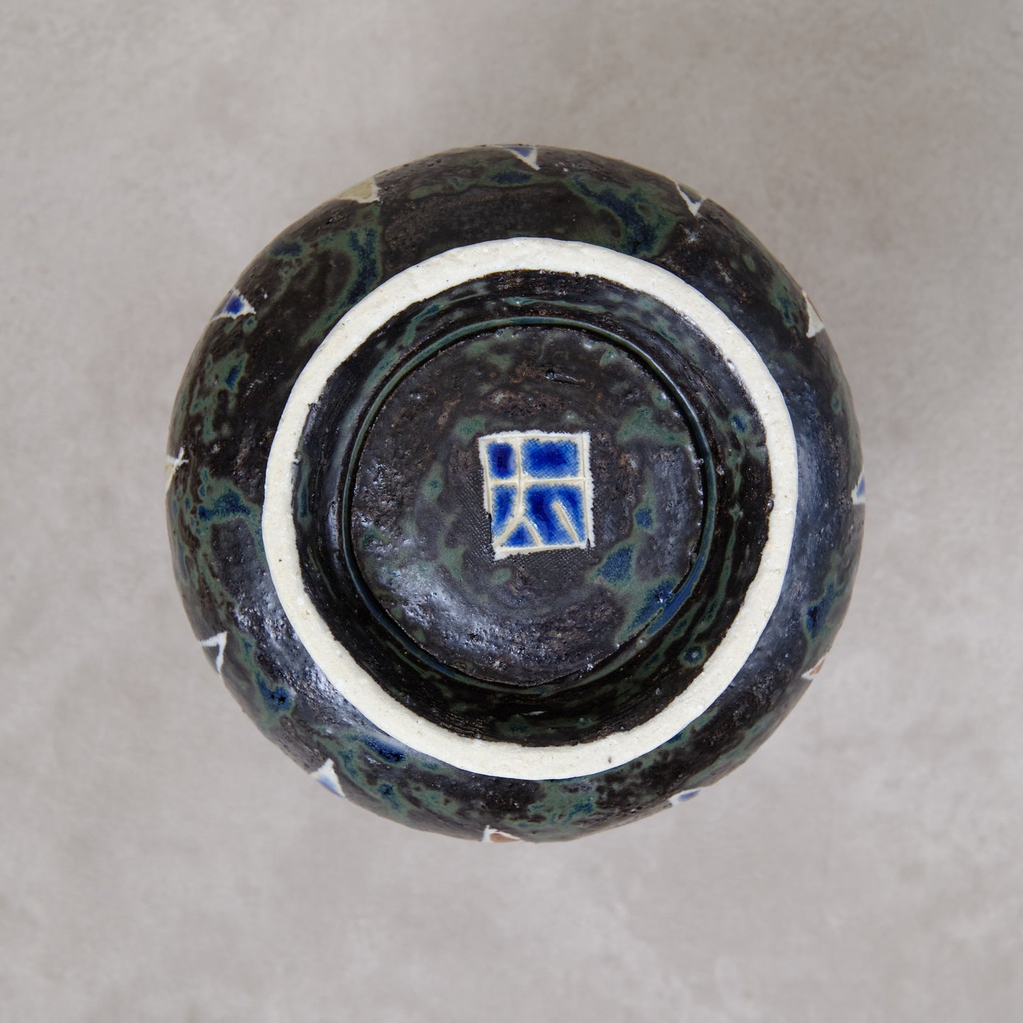 ワインカップ・フリーカップ(黒) 幾何学模様 | 加守田 太郎