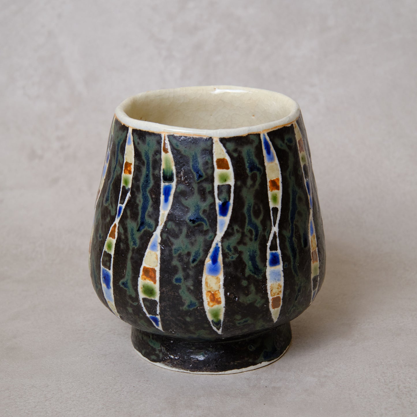 ワインカップ・フリーカップ（黒） 幾何学模様 | 加守田 太郎