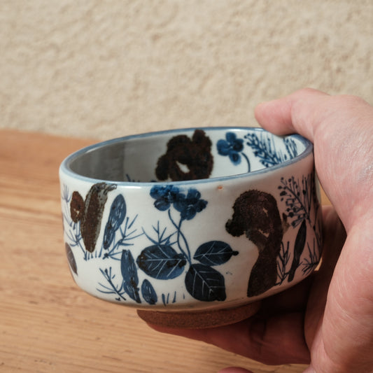 銹絵染付茶碗 春草図（清水焼・乾山写）＊箱なし | 宮本 博