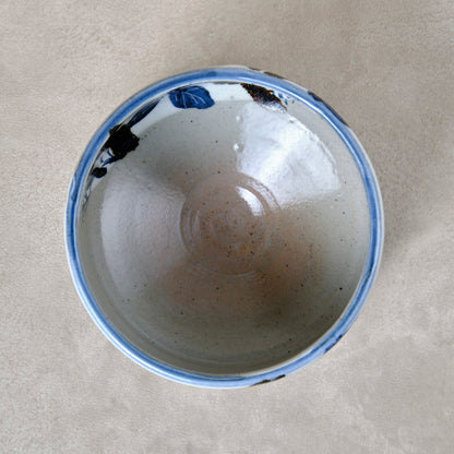 銹絵染付茶碗 春草図（清水焼・乾山写）＊箱なし | 宮本 博