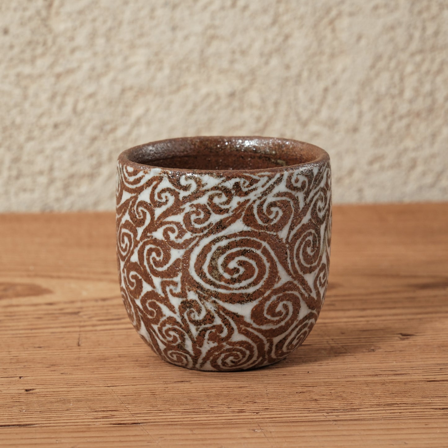 湯呑み小 象嵌唐草文 - 益子焼 - 04 | 松原 直之