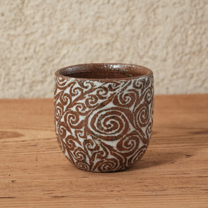 湯呑み小 象嵌唐草文 - 益子焼 - 04 | 松原 直之