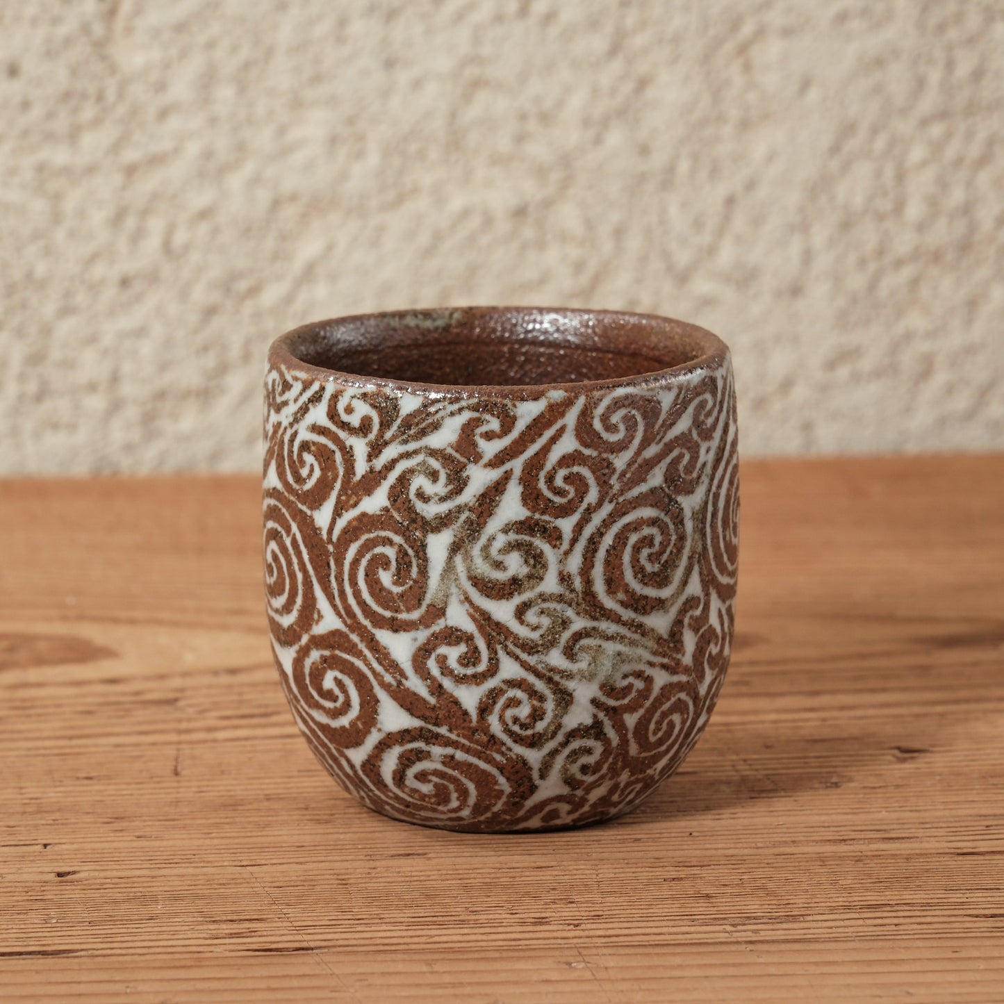 湯呑み小 象嵌唐草文 - 益子焼 - 04 | 松原 直之
