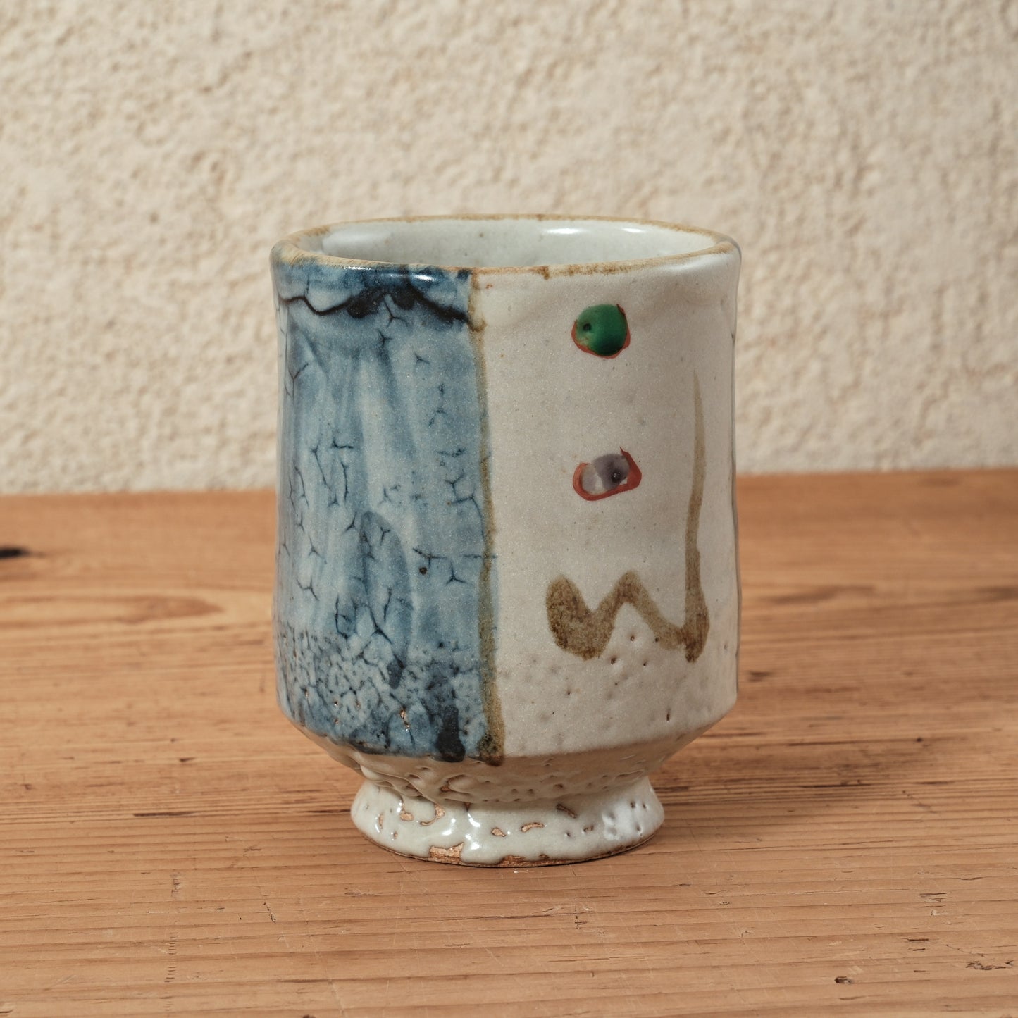 湯呑み 大 鉄絵・赤絵 唐草文 - 益子焼 - 01 | 松原 直之