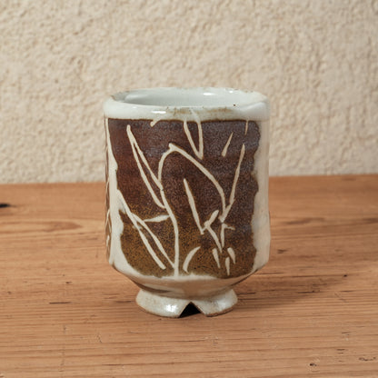 湯呑み 大 鉄絵 唐草文 - 益子焼 - 02 | 松原 直之