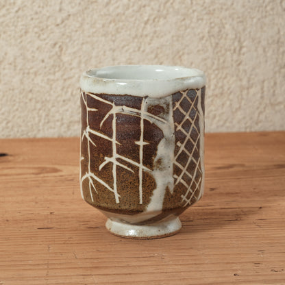 湯呑み 大 鉄絵 唐草文 - 益子焼 - 02 | 松原 直之