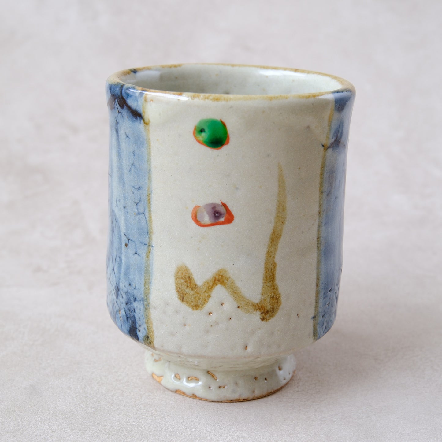 湯呑み 大 鉄絵・赤絵 唐草文 - 益子焼 - 01 | 松原 直之