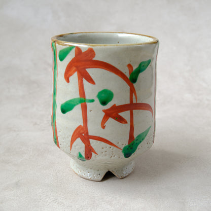 湯呑み 大 鉄絵・赤絵 唐草文 - 益子焼 - 02 | 松原 直之