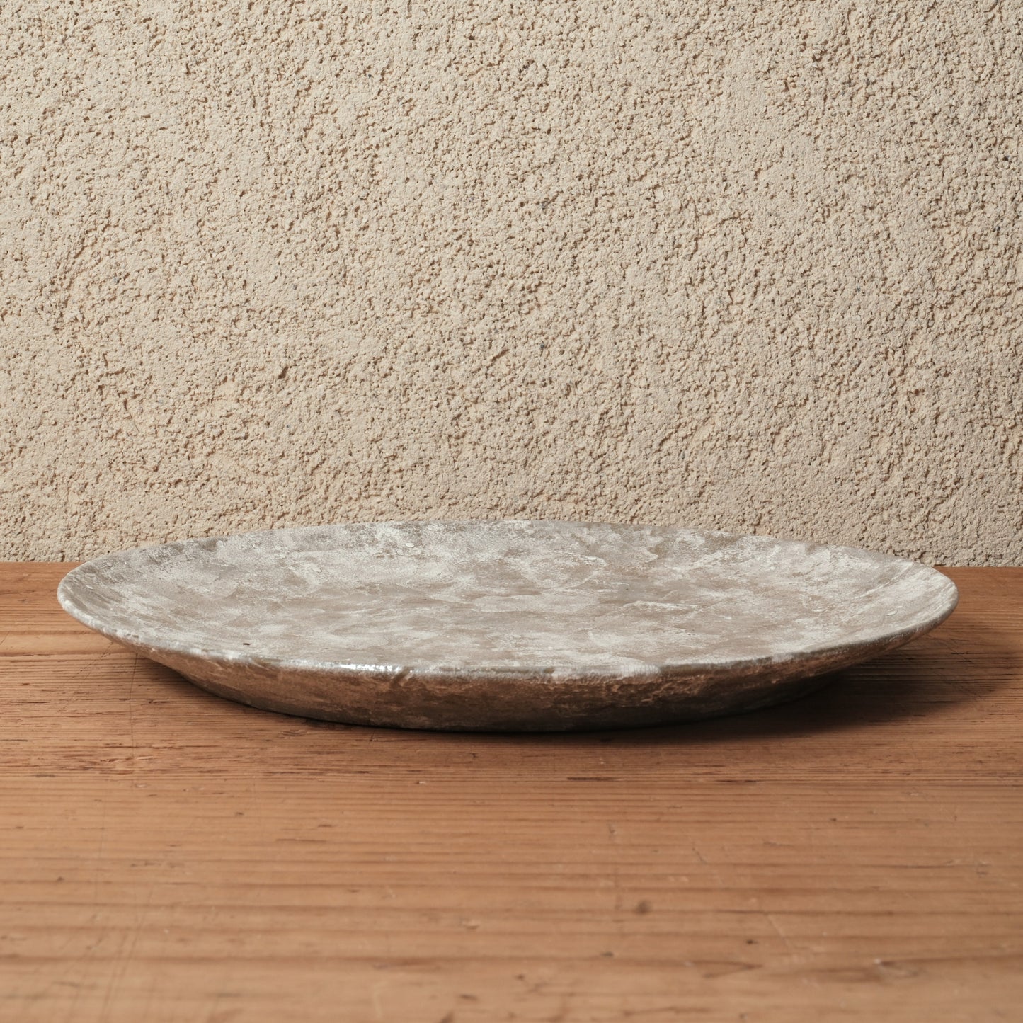 [ Emui ~笑無為~ ] <霞石~KASUMIISHI~> 大皿 直径約24.5cm