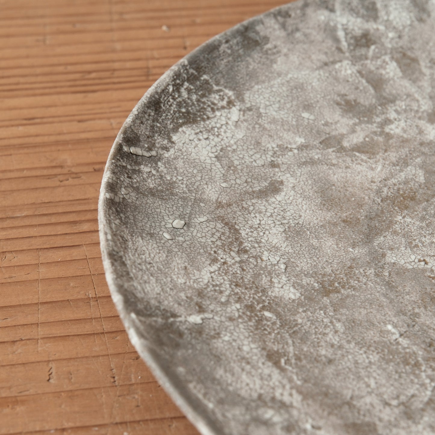 [ Emui ~笑無為~ ] <霞石~KASUMIISHI~> 大皿 直径約24.5cm