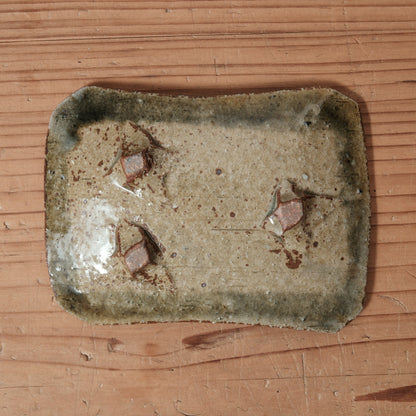 [ 田尾 明子 ] 色釉小板皿 織部-飴 幅約13cm