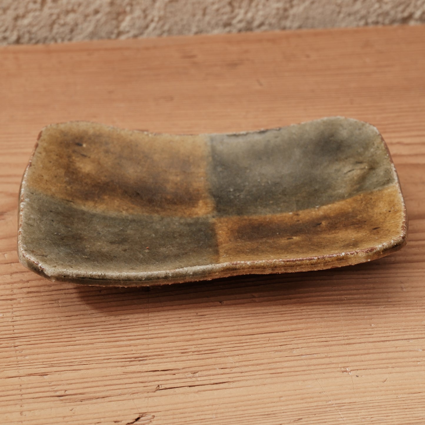 [ 田尾 明子 ] 色釉小板皿 織部-飴 幅約13cm