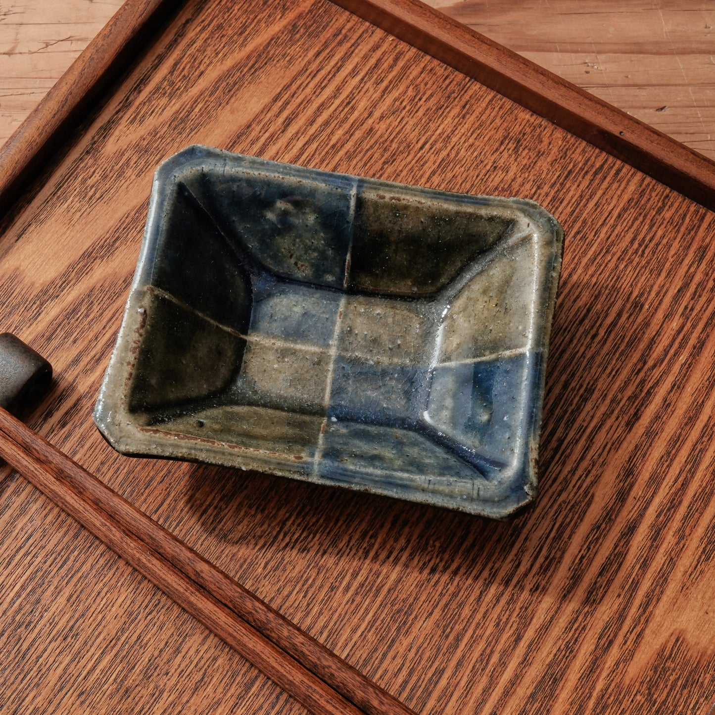 [ 田尾 明子 ] 色釉角小鉢 青‐織部 幅約11cm