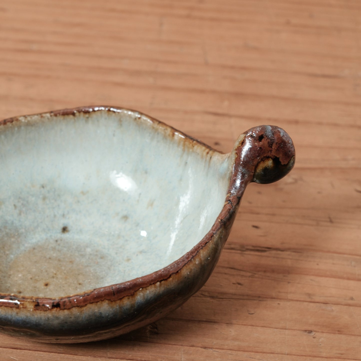 [ 田尾 明子 ] あけび豆鉢 幅約10.5cm