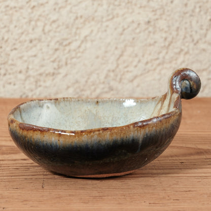 [ 田尾 明子 ] あけび豆鉢 幅約10.5cm