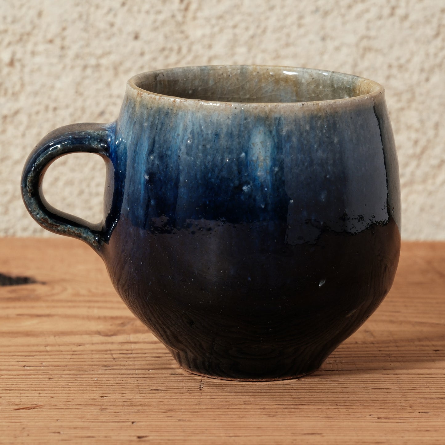 [ 田尾 明子 ] 丸マグカップ 青釉 幅約11cm×高約8.5cm