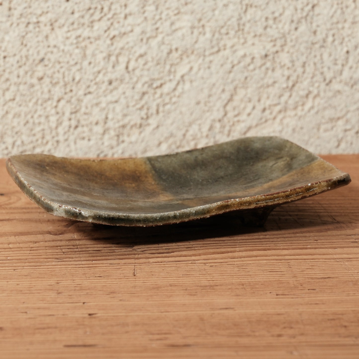 [ 田尾 明子 ] 色釉小板皿 織部-飴 幅約13cm