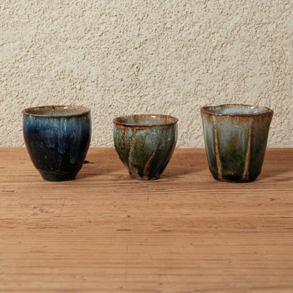 [ 田尾 明子 ] ぐい呑みL 青釉 幅約6.4cm×高約6.4cm