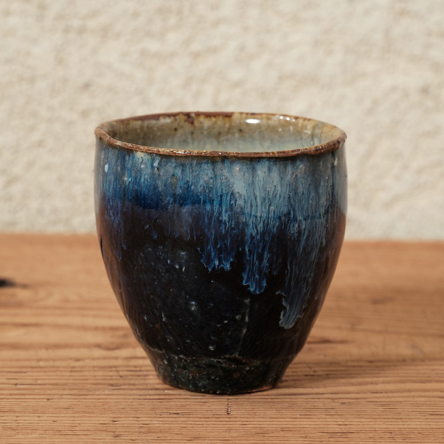 [ 田尾 明子 ] ぐい呑みL 青釉 幅約6.4cm×高約6.4cm