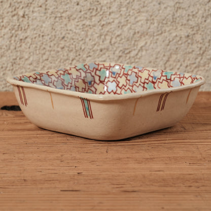 [ 加藤 喜道 ] 絵付け □小鉢 幅約11.5cm 赤絵・金彩 C